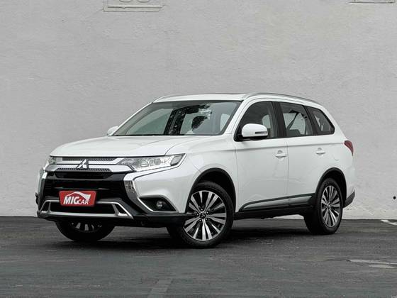 MITSUBISHI OUTLANDER 2.0 MIVEC GASOLINA HPE AUTOMÁTICO MITSUBISHI OUTLANDER 2.0 MIVEC GASOLINA HPE AUTOMÁTICO